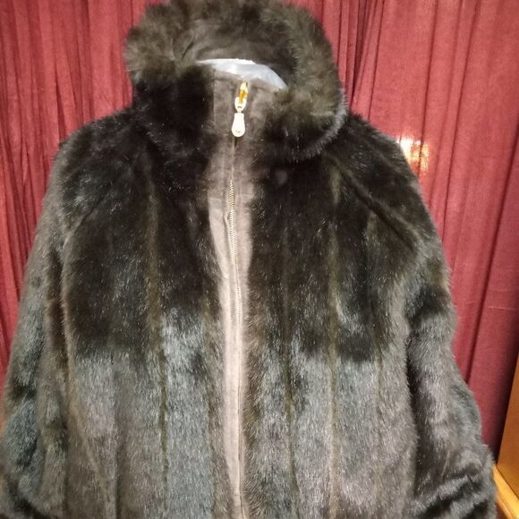 JLC Reversible leather faux fur coat - Picture 9 of 9